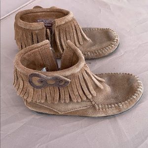 Minnetonka short boots